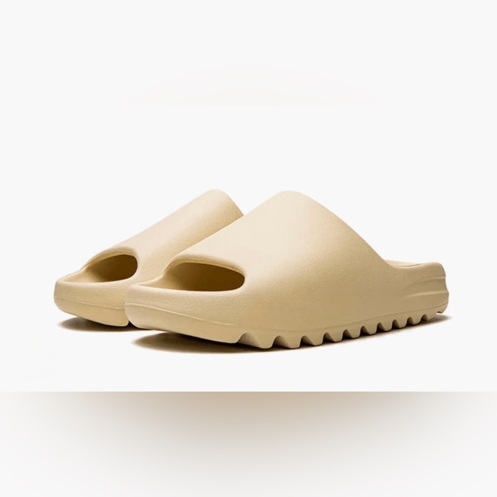 Yeezy Cream Slide Sandals